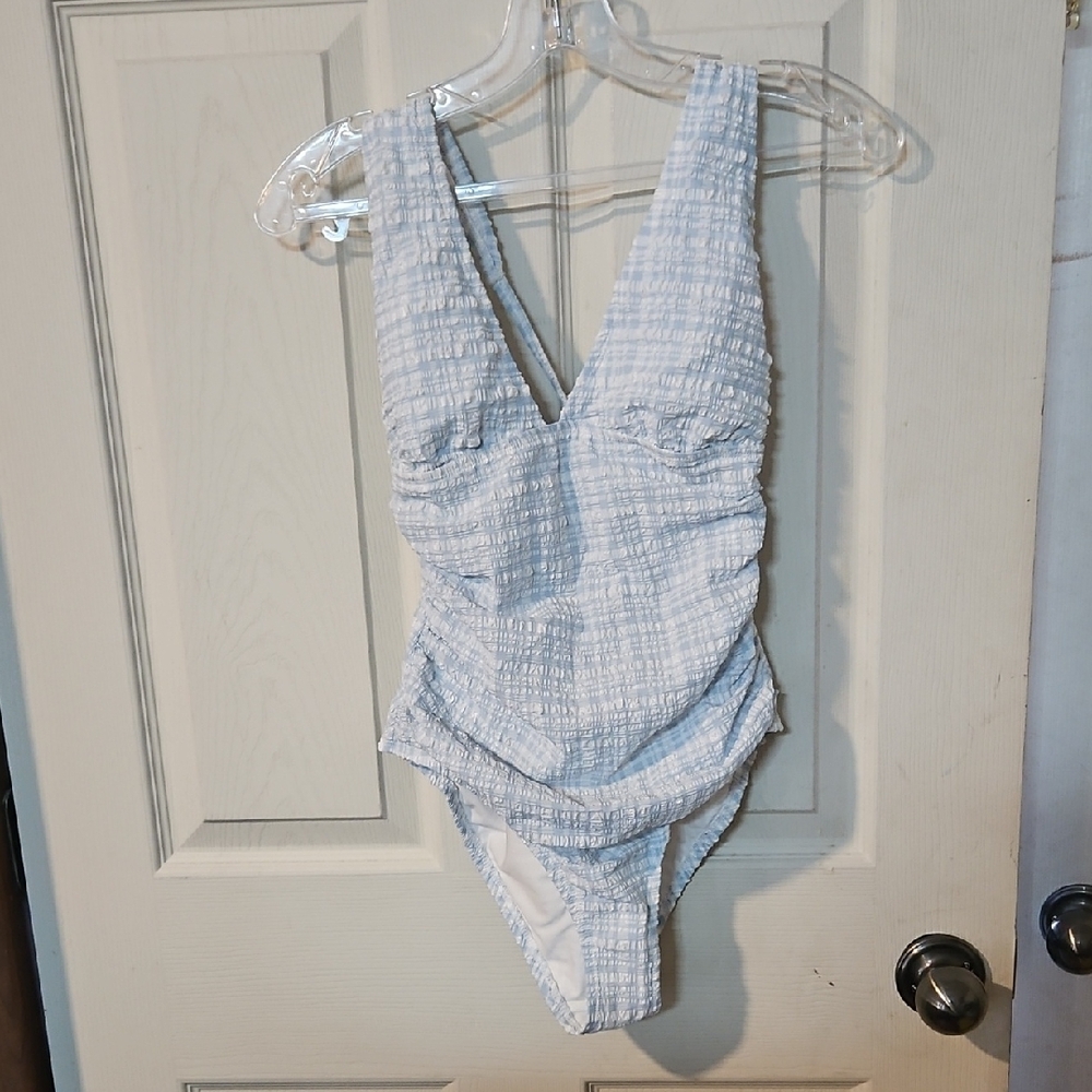 SHADE & SHORE BLUE/WHITE ONE PIECE SWIMSUIT: NEW WITHOUT TAGS: SIZE M (8-10)